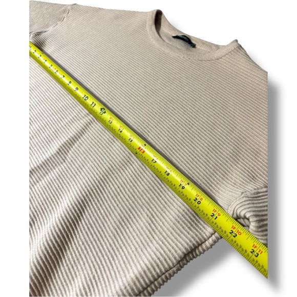 Fashion Cozy Horizontal Rib Knit Lighweight Cream Long Sleeve Crew Neck Sweater - Picture 9 of 14